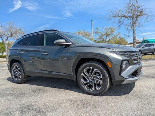 Amazon Gray 2026 Hyundai TUCSON Hybrid Limited