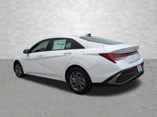 2025 Hyundai ELANTRA HEV Blue