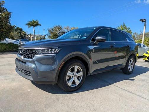 2023 Kia Sorento LX