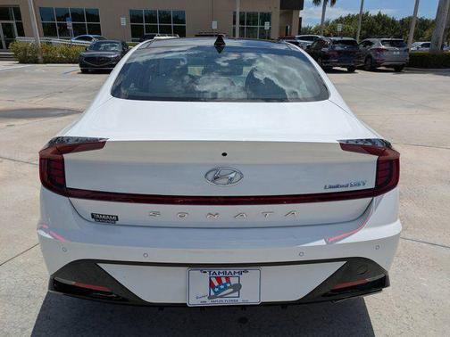 2022 Hyundai SONATA Limited