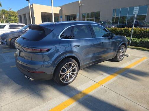 2019 Porsche Cayenne Cayenne