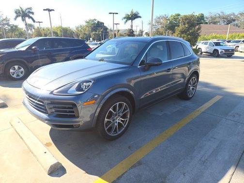 2019 Porsche Cayenne Cayenne
