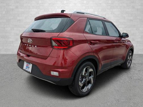 2025 Hyundai VENUE Limited