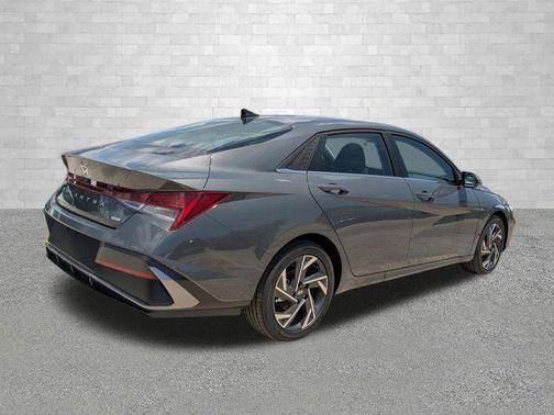 2025 Hyundai ELANTRA HEV Limited