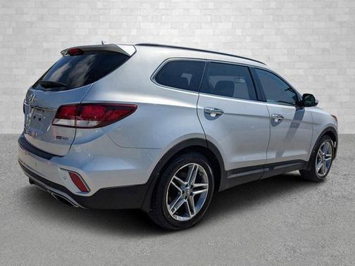 2017 Hyundai SANTA FE SE Ultimate