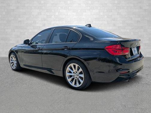 2018 BMW 320 i