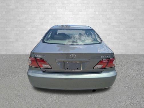 2004 Lexus ES 330 Base