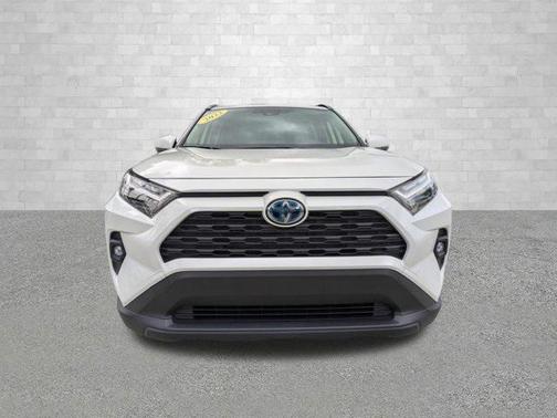 2022 Toyota RAV4 Hybrid XLE Premium