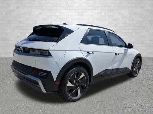 2025 Hyundai IONIQ 5 SEL