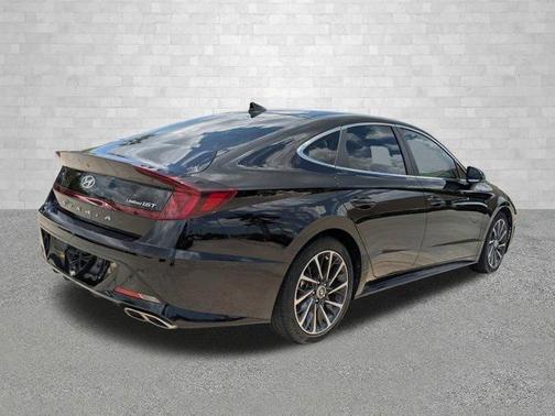2023 Hyundai SONATA Limited