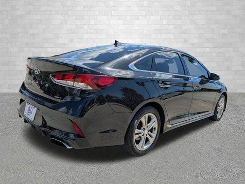 2018 Hyundai SONATA Sport