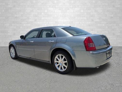 2007 Chrysler 300C Base
