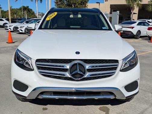 2019 Mercedes-Benz GLC 300 Base