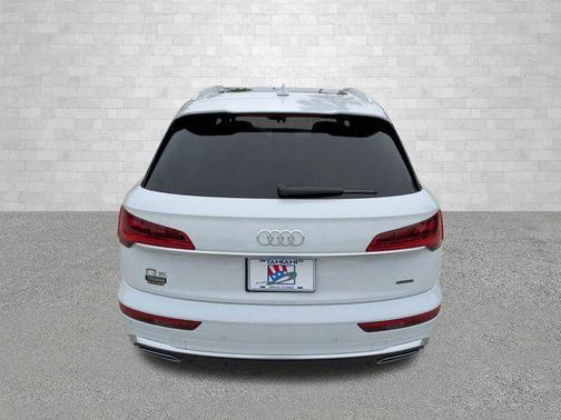 2023 Audi Q5 45 S line Premium