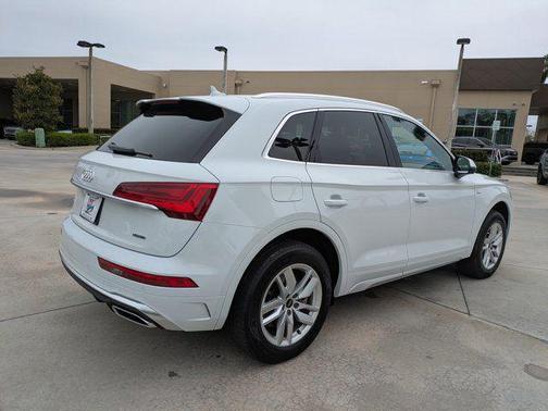 2023 Audi Q5 45 S line Premium Plus