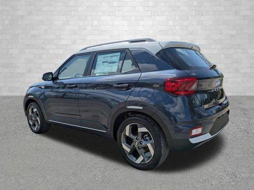 Denim w/White Roof 2026 Hyundai VENUE SEL w/Two-Tone Roof