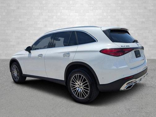 2024 Mercedes-Benz GLC 300 4MATIC
