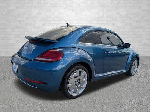 2019 Volkswagen Beetle 2.0T SE