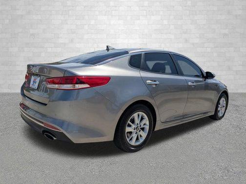 Titanium Silver 2018 Kia Optima LX