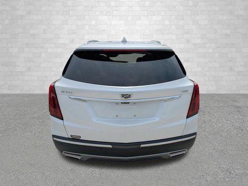 Crystal White Tricoat 2021 Cadillac XT5 Premium Luxury