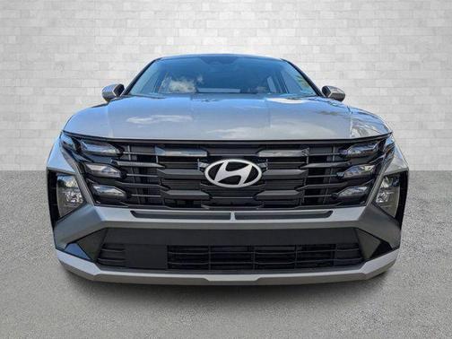 Shimmering Silver 2026 Hyundai TUCSON SE
