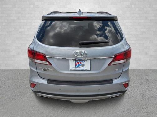 2017 Hyundai SANTA FE SE Ultimate