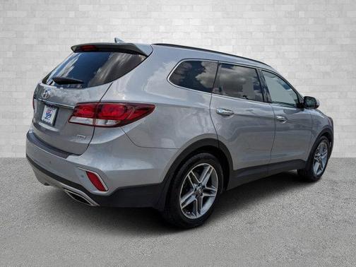 2017 Hyundai SANTA FE SE Ultimate