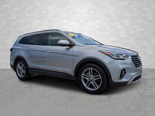 2017 Hyundai SANTA FE SE Ultimate