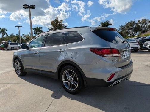 2017 Hyundai SANTA FE SE Ultimate