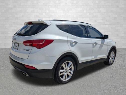 2016 Hyundai Santa Fe Sport 2.0L Turbo