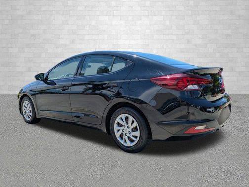 Phantom Black 2020 Hyundai ELANTRA SE