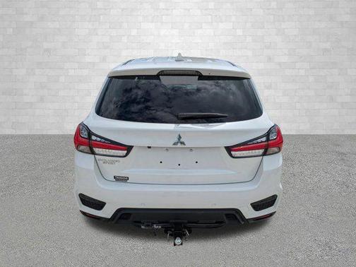 Pearl White 2020 Mitsubishi Outlander Sport 2.0 ES