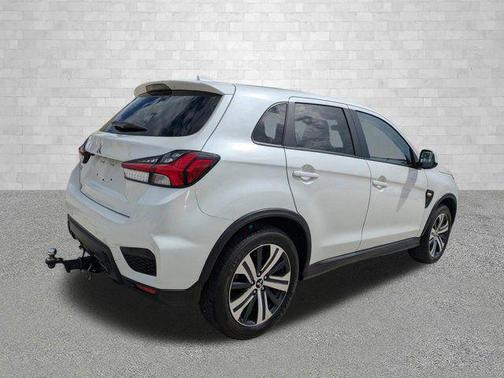 Pearl White 2020 Mitsubishi Outlander Sport 2.0 ES