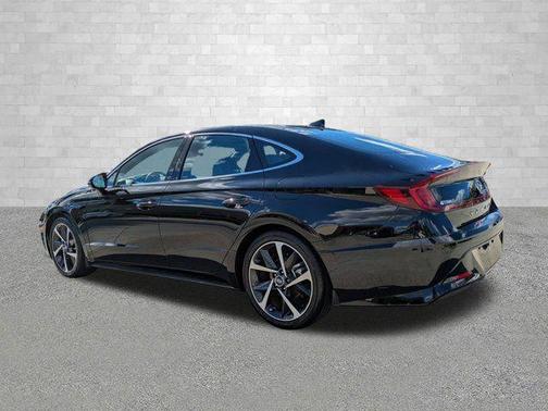 2021 Hyundai SONATA SEL Plus