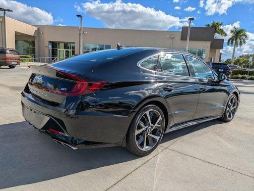 2021 Hyundai SONATA SEL Plus