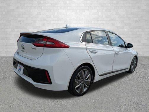 2017 Hyundai IONIQ Hybrid Limited