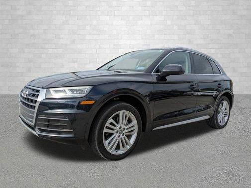 2020 Audi Q5 45 Premium Plus