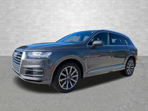2019 Audi Q7 55 Premium Plus