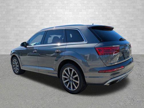 2019 Audi Q7 55 Premium Plus