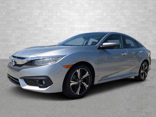 2017 Honda Civic Touring