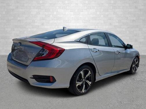 2017 Honda Civic Touring