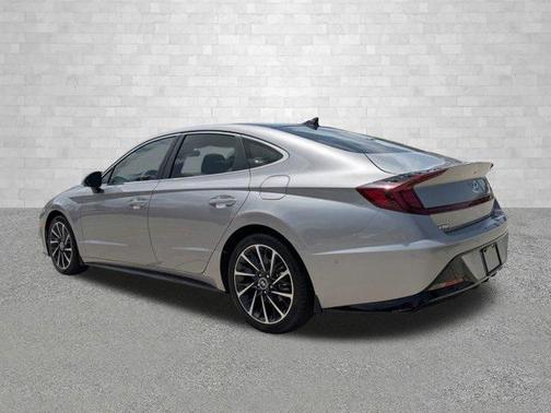 2023 Hyundai SONATA Limited
