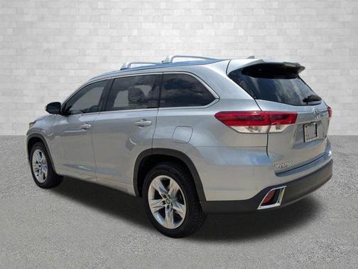 2017 Toyota Highlander Limited Platinum