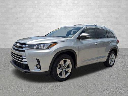 2017 Toyota Highlander Limited Platinum