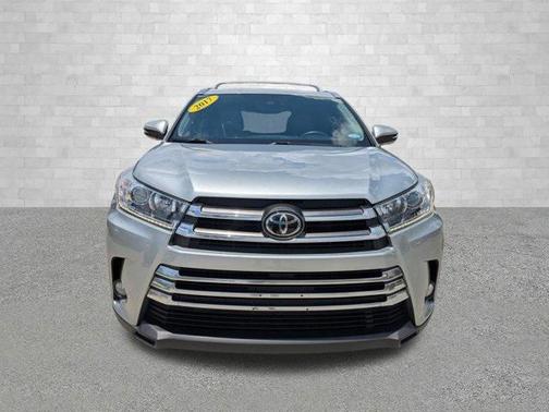 2017 Toyota Highlander Limited Platinum