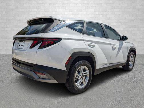 Serenity White Pearl 2026 Hyundai TUCSON SE