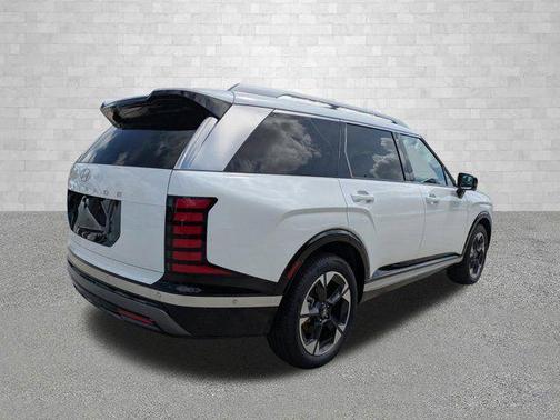 Creamy White Pearl 2026 Hyundai Palisade Hybrid Limited