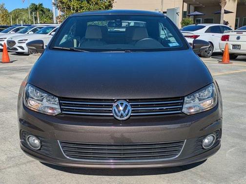 2012 Volkswagen Eos Lux