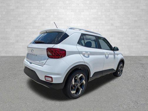 Lunar White 2026 Hyundai VENUE SEL