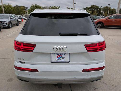 2019 Audi Q7 55 Premium Plus